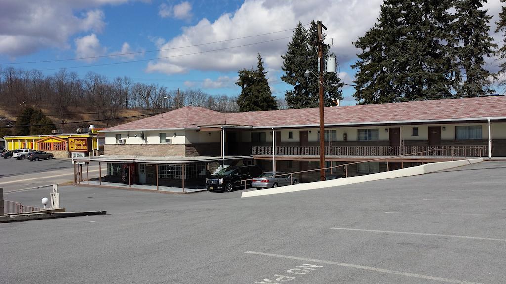 Budget Host Inn Bedford Exterior photo