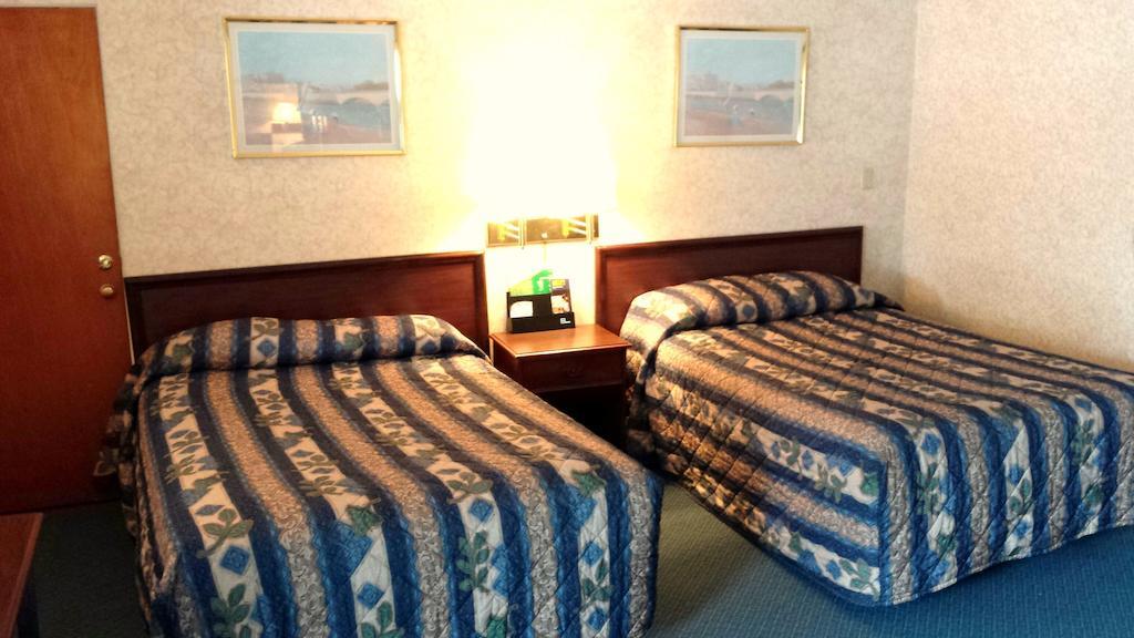 Budget Host Inn Bedford Room photo