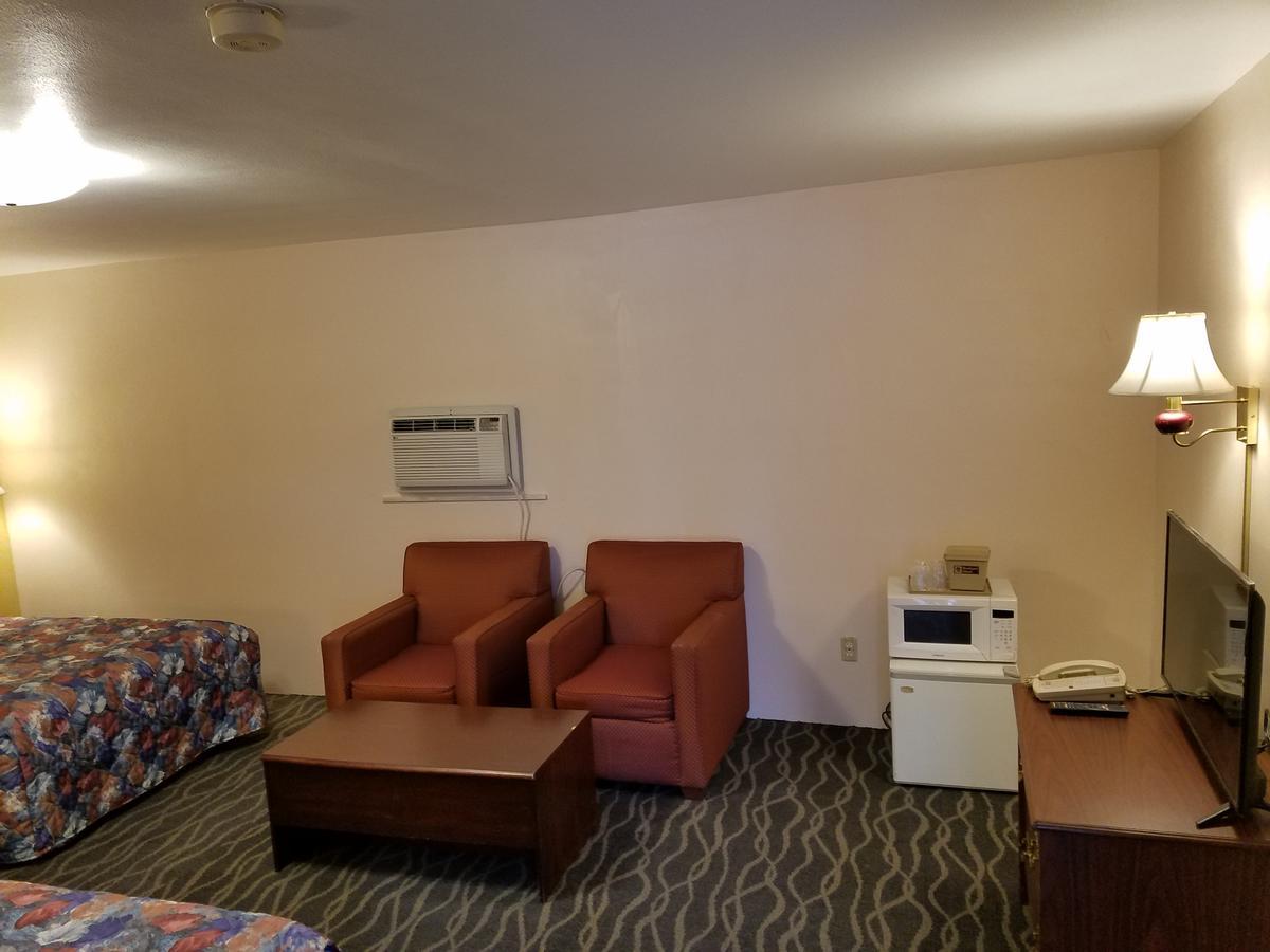 Budget Host Inn Bedford Exterior photo